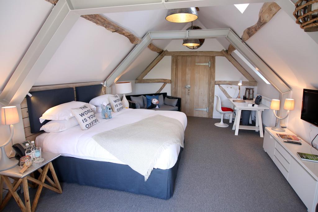 The Bell, Alderminster Bed & Breakfast Stratford-upon-Avon Bagian luar foto