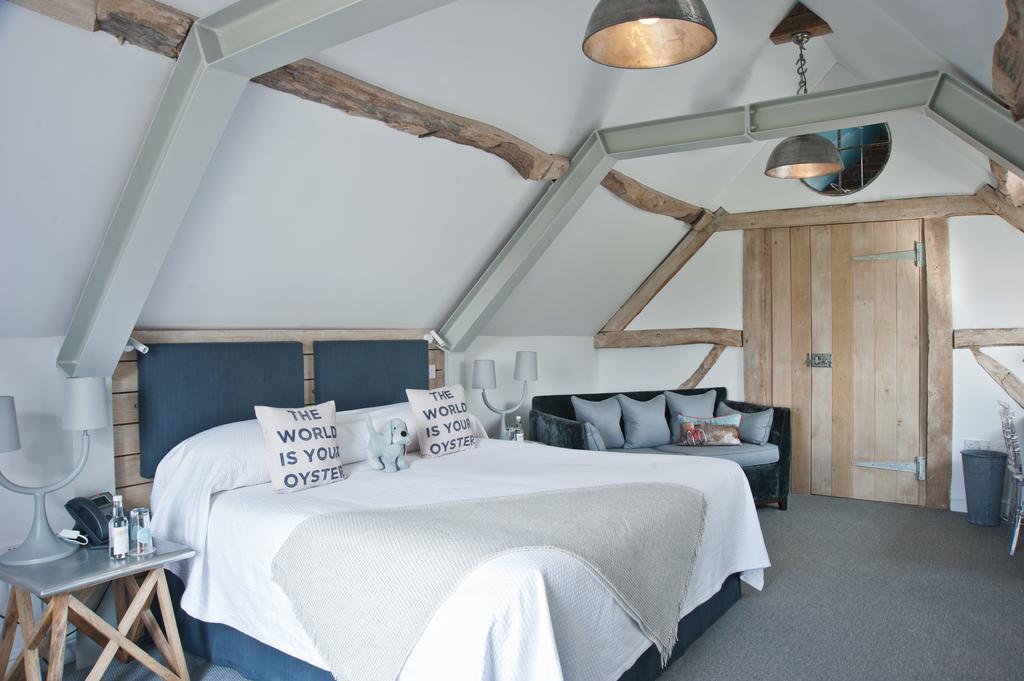 The Bell, Alderminster Bed & Breakfast Stratford-upon-Avon Bagian luar foto
