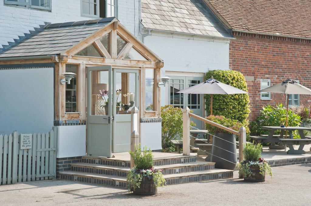 The Bell, Alderminster Bed & Breakfast Stratford-upon-Avon Bagian luar foto